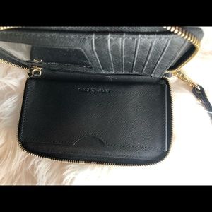 MICHAEL Michael Kors Bags - Michael Kors Leather Wristlet Pouch Jet Set Travel MICHAEL Michael Kors Bags - Michael Kors Leather Wristlet Pouch Jet Set Travel